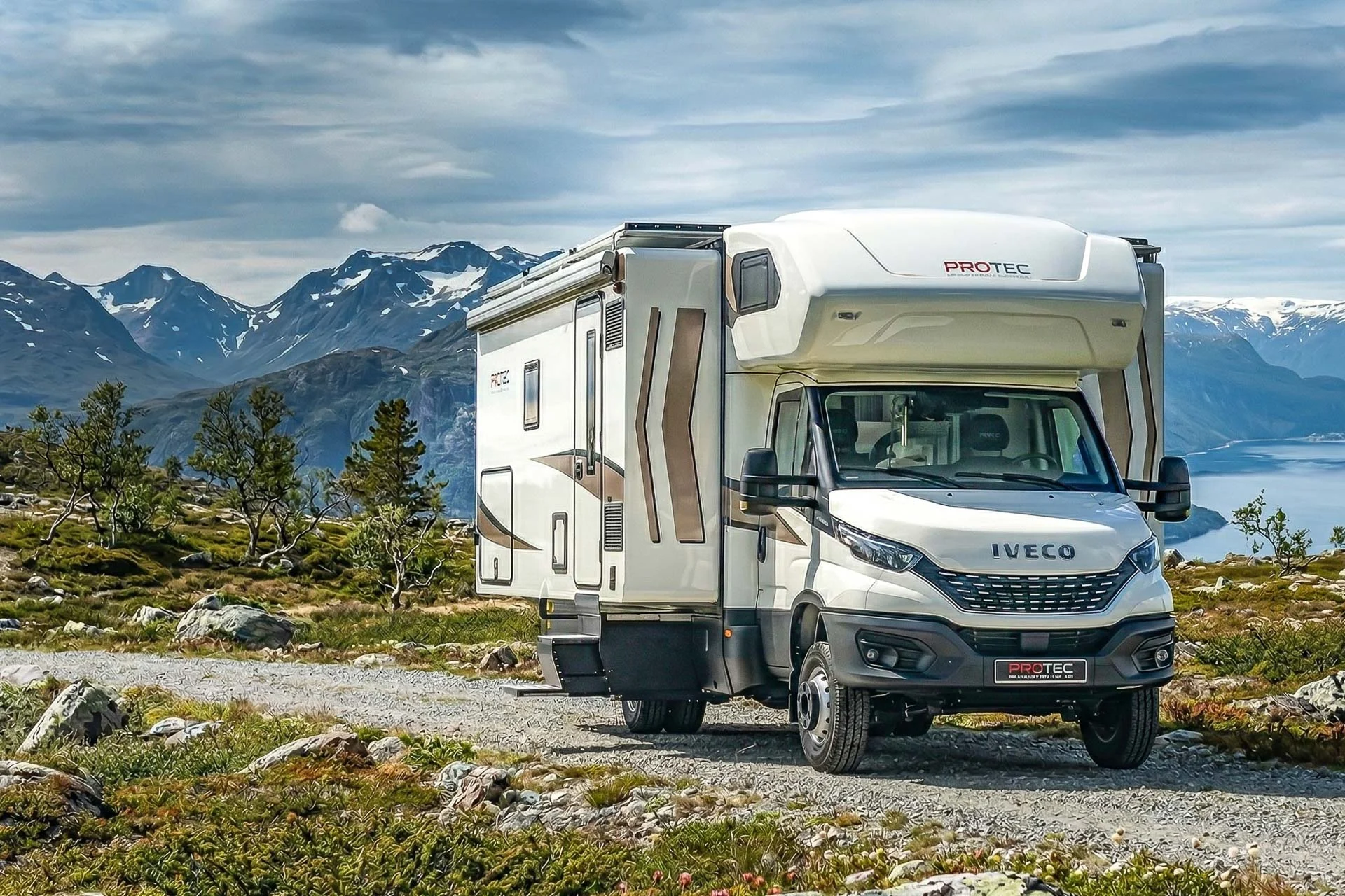 Q18 VARIO exterior